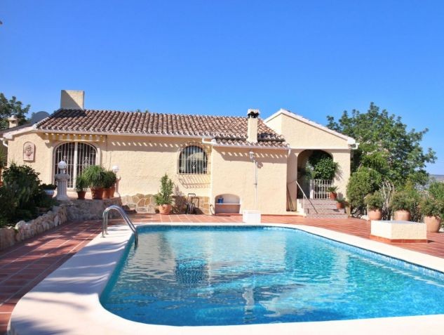 Villa for sale in Javea