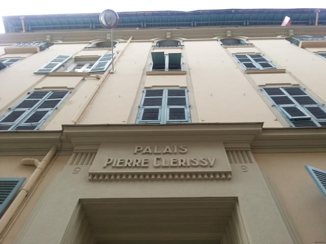 Luminous three bedroom apartment in.. - 2