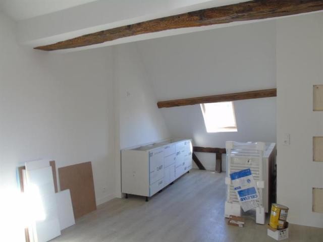 2 bedroom Flat For Sale: 86000 POITIERS.. - 2