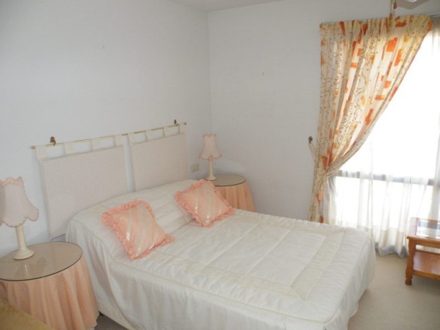 2 Bed Town House for sale in Calahonda - 2