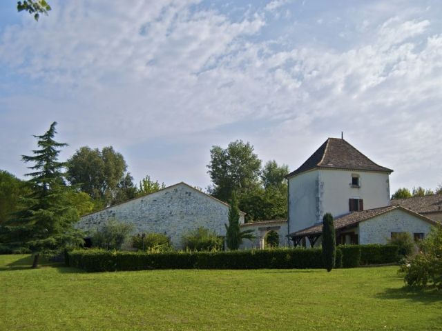 Large Restored Farmhouse With..