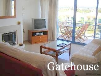 Reduced 2 Bed Apartment For Sale In.. - 2