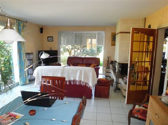 5 Bedroom Villa with Stunning Pool - 2
