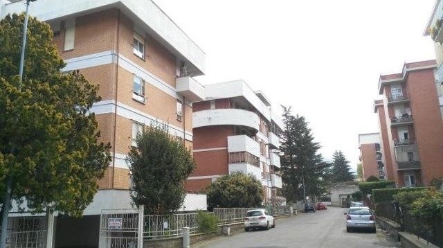 3 Bedrooms - Apartment - For Sale