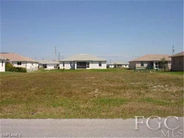 Land For Sale: Cape Coral, Florida - 2