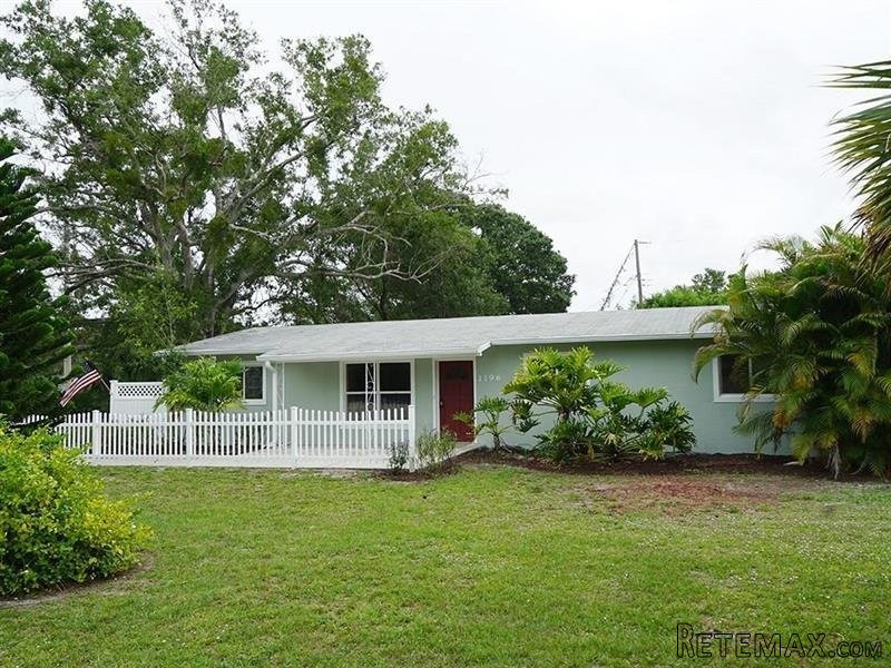 5 bedroom House For Sale: 1196 37th.. - 2