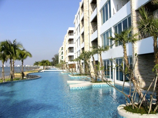 Ananya: Ultra-luxury beachfront.. - 2