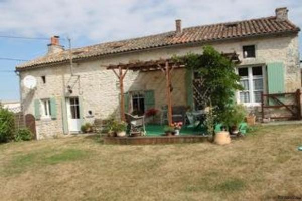 Chef Boutonne - For sale - Detached..
