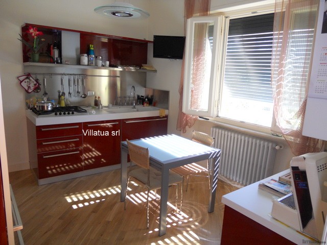 Apartment - For Sale - Lucca centre &.. - 2