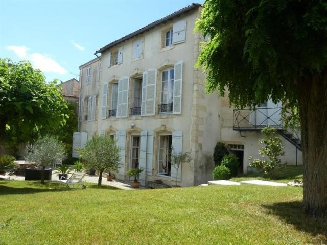 6 bedroom Town House For Sale: 79000..