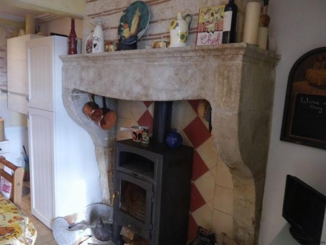2 Bedroom Detached House For Sale - 2