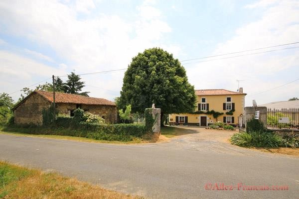 Mazerolles (Charente) - Three bed.. - 2