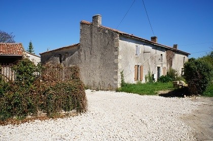 Old character property to renovate with.. - 2