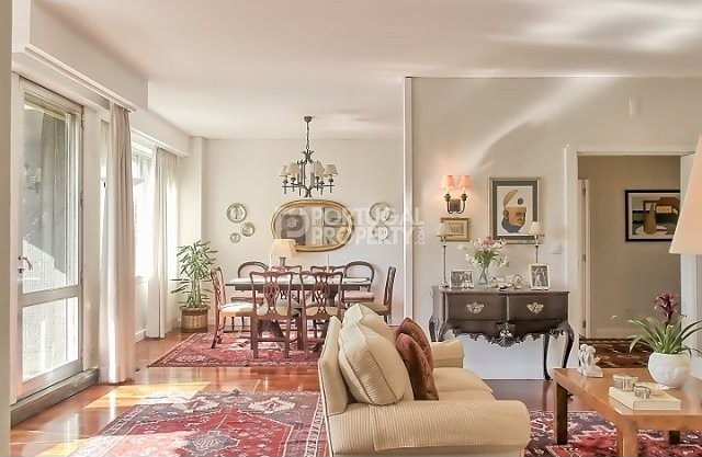 Stunning 4 Bedroom Apartment in Boavista