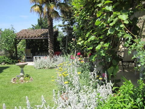 3 Bedroom Detached House For Sale - 2