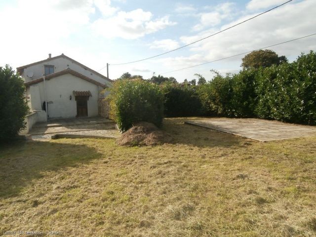 Lovely renovated old property - 2