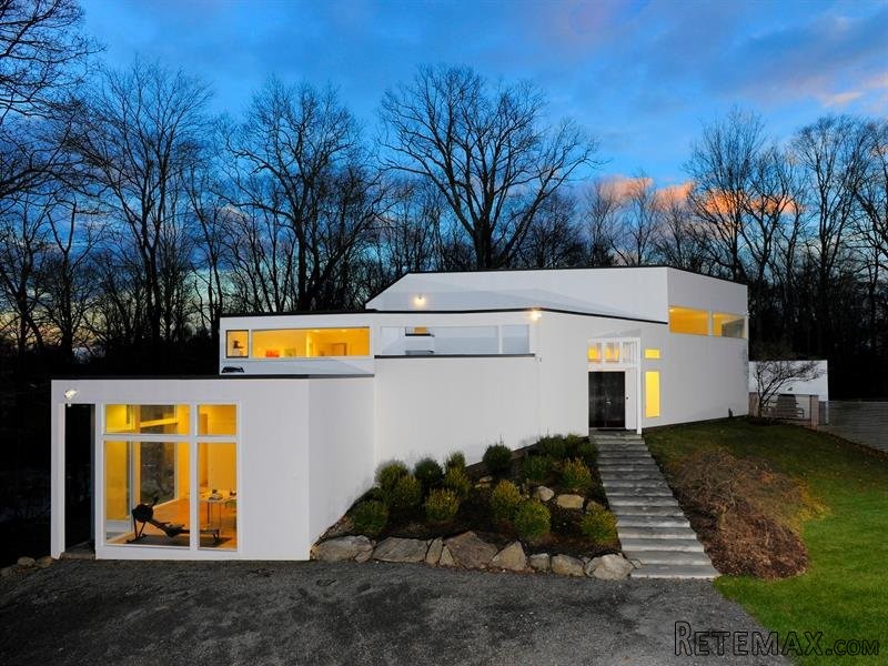4 bedroom House For Sale: 15 Hycliff..