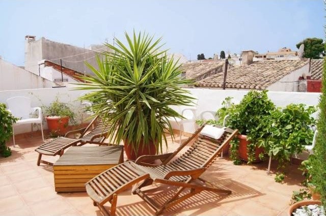 Lovely townhouse in the Javea old town..