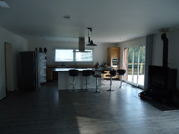 Ultra Modern House on Nice Plot - 2