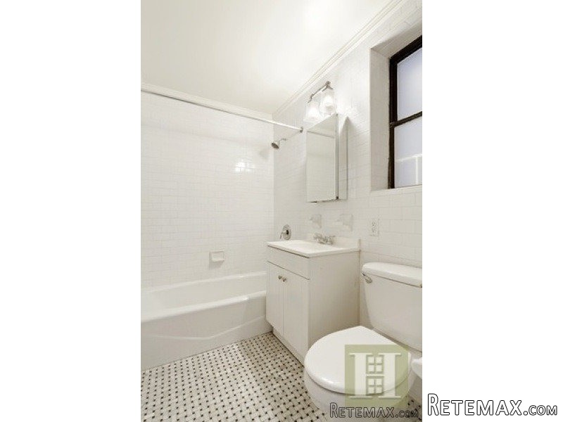 2 bedroom Apartment For Sale: 865.. - 2