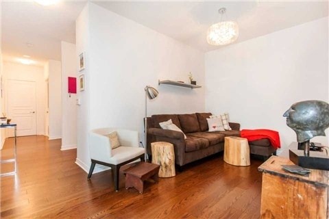 $1,999 W3184589 305 - 2240 Lakeshore.. - 2