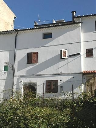 IDEAL HOLIDAY PROPERTY IN PACENTRO