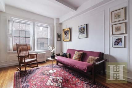 1 bedroom Apartment For Sale: 155 HENRY..