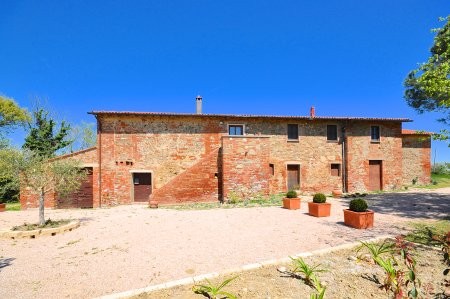 Beautiful Umbrian Farmhouse