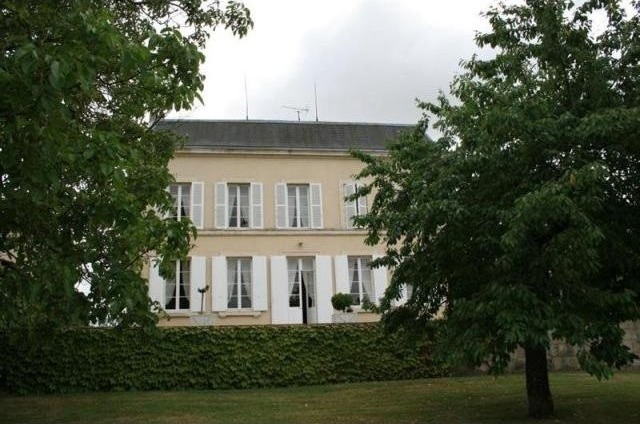 5 bedroom Manor House For Sale: 79230.. - 2