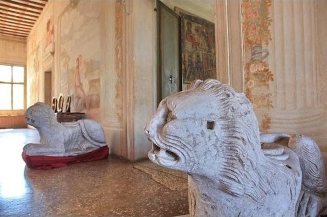 House For Sale: Veneto , Veneto.. - 2