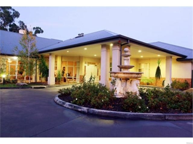 Regis Inala Lodge - Blackburn South -..