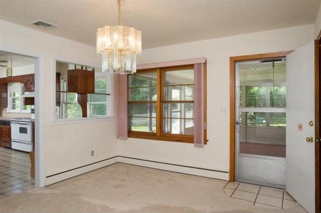 3 bedroom Residence For Sale: Newburgh.. - 2