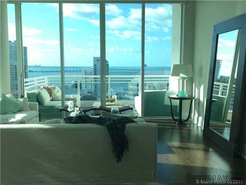 4 bedroom Flat For Sale: 900 Brickell..