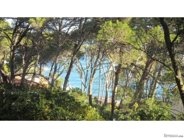 APARTMENT WITH SEA VIEWS IN SA RIERA