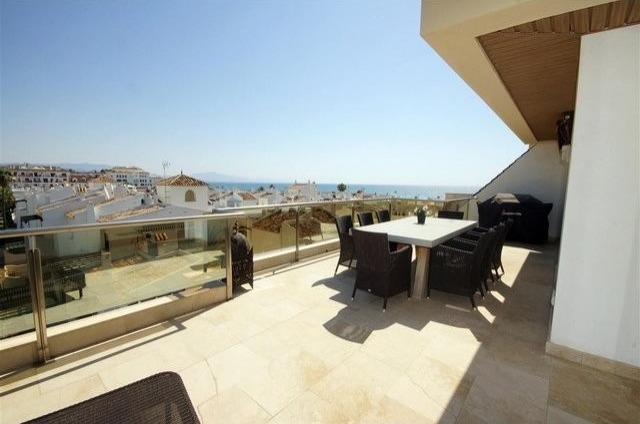 3 Bedrooms - Apartment - Malaga - For..