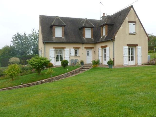 Virey: Maison 5 Chambres