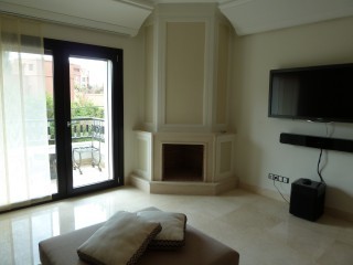 Top floor duplex apartment - 3 Bed - 3..