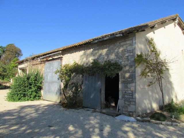 Detached South Facing Stone Barn With..