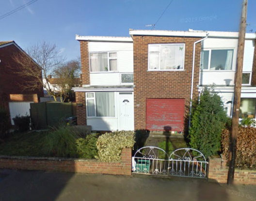 3 bedroom, Semi-detached House house..