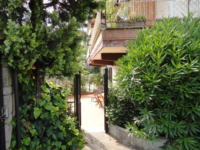 1 Bedroom - Apartment - For Sale