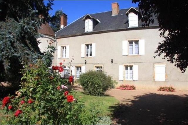 5 bedroom Castle For Sale: 03390..