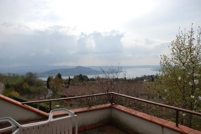 4 bedroom Villa For Sale: Nebbiuno, IT - 2