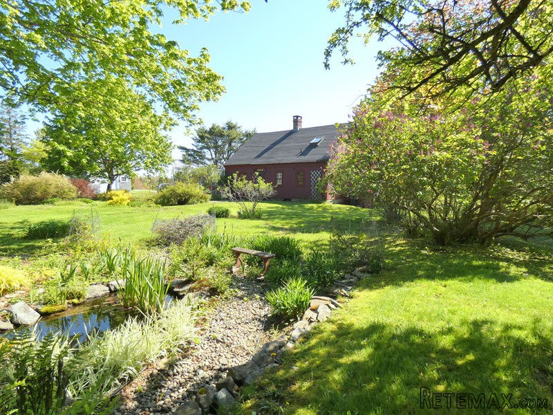 3 bedroom House For Sale: 64 Kingsburg.. - 2