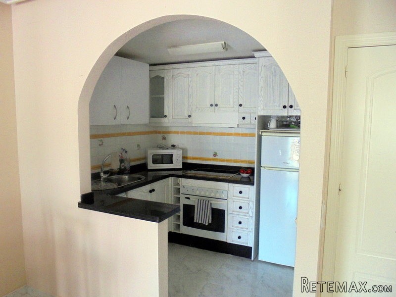 2 Bedrooms Town House For Sale - 2