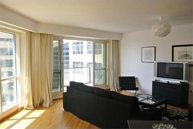 4 bedroom Apartment For Sale: Atlantic..