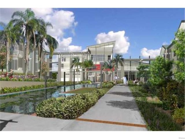 Tall Trees Tanah Merah - TANAH MERAH -..