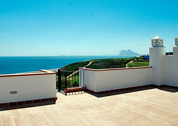 Brand new frontline beach and golf..