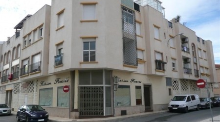 Resale · Apartment · Spain · Costa Bl..