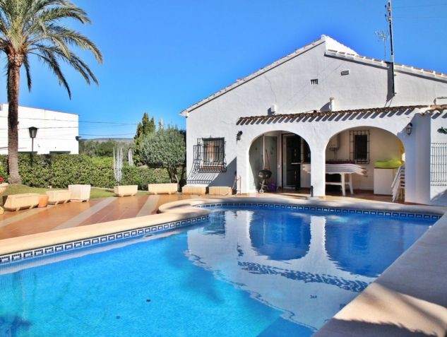 Villa for sale in Javea