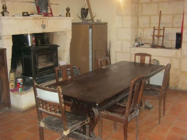 Farmhouse with huge potential! Near.. - 2